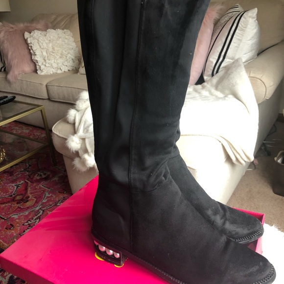 Catherine Malandrino Pearl Boots - Picture 5 of 6